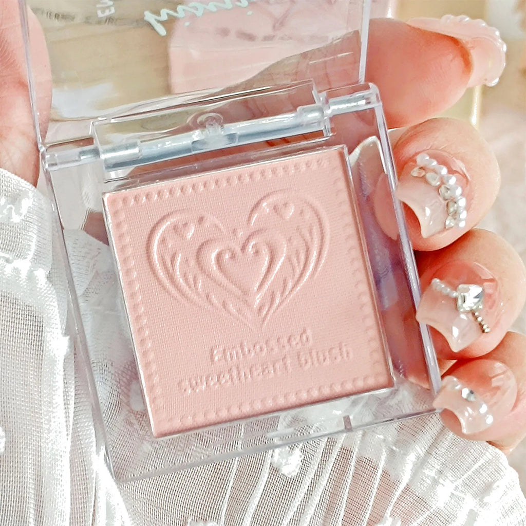 Natural Rosy Blush Makeup – Pure Desire Matte Finish for a Soft, Charming Look